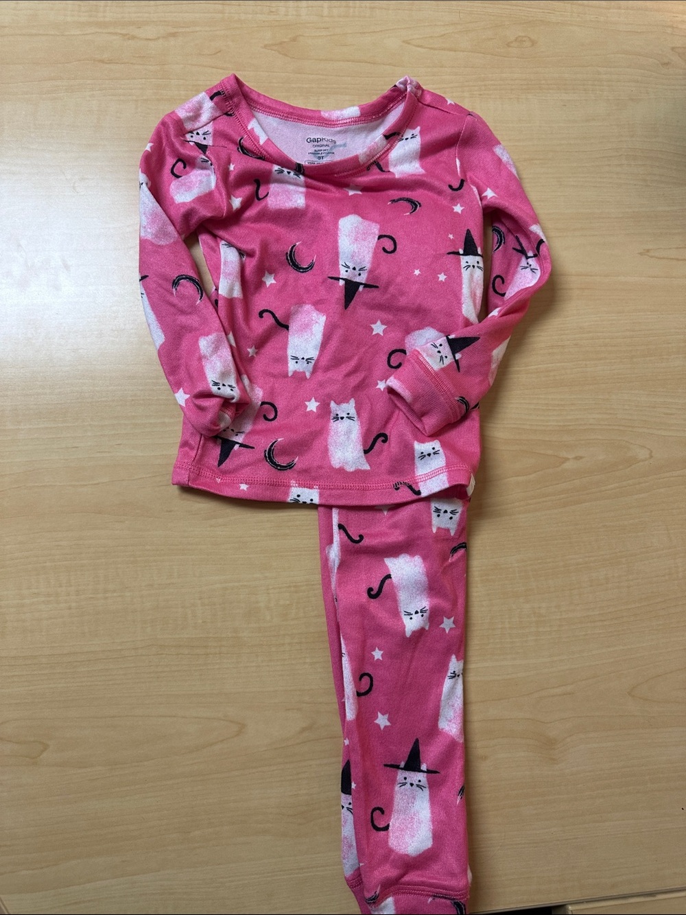 GAP Pink Cat Print Two-Piece Pajama Set